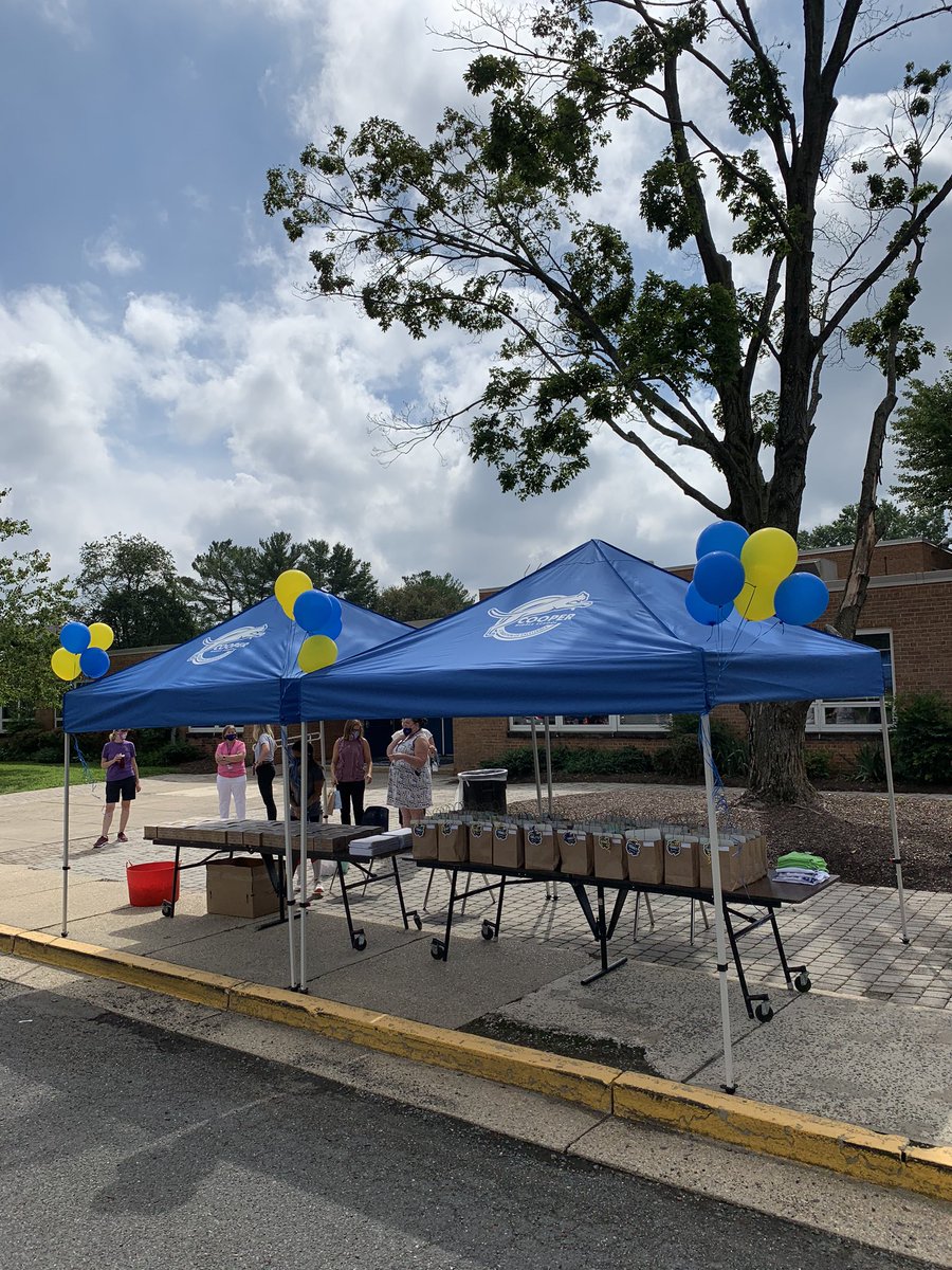 CooperMS_FCPS's tweet photo. Excited to welcome back our amazing Cooper Teachers!!! We will Go The Distance this year for our students!!! https://t.co/G9gMWlCuqr