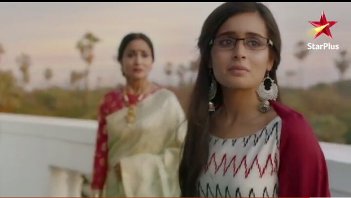 In the frst promo itself,A unique nd Strong FL was introduced with us Who just want some tym to know about her partner nd without any hesitation or without any fear She puts forward her thoughts in front of everyoneThat is Mishti Agarwal #RheaSharma  #RheaAsMishti  #YRHPKHits300