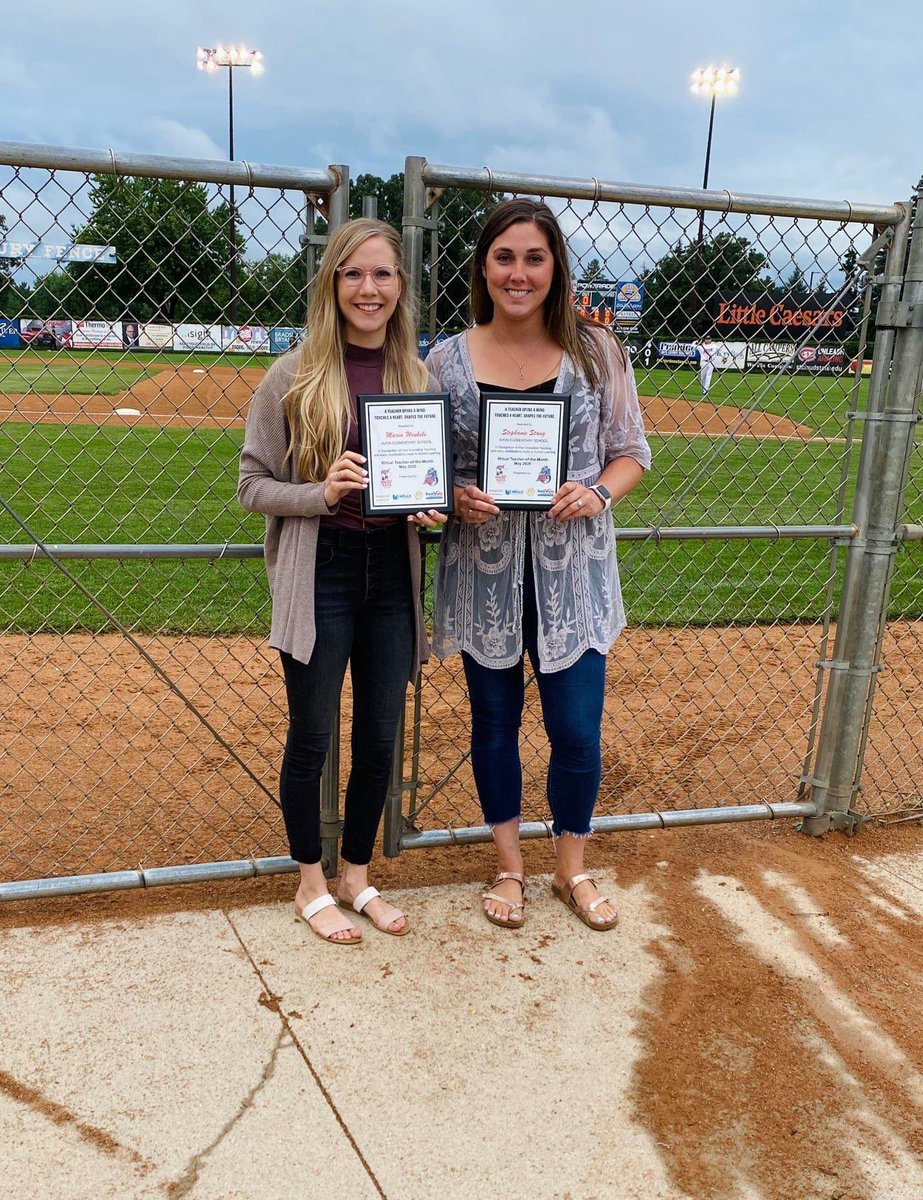 SueJenkinss's tweet photo. Congratulations Mrs. Winkels and Mrs. Stang!!! “St. Cloud Rox “Virtual Teachers-of-the-Month Award”!  #avonlearns #huskies745 #kindergarden #firstgrade https://t.co/BzQ5hQZdZa