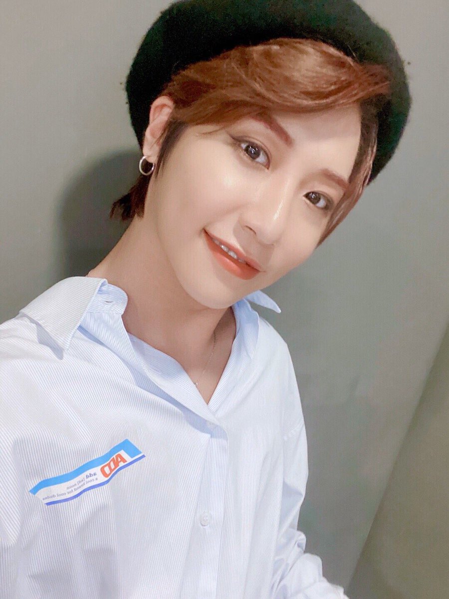 [#동명]
위브들 덕분에 잊고 있던 소중한
추억들 많이 알게 됐어요!
고맙고 주말 잘 보내요 윕💛