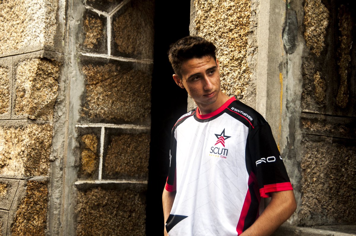 ScutiTeam's tweet image. Hoy hacemos oficial la venta de la camiseta técnica de Scuti Team.
El proceso de compra se hará a través de un formulario forms.gle/sKEP2v7NugaB4d… 
El plazo de compra se terminará el 30 de Agosto, día que se hará el pedido conjunto.
En caso de alguna duda contactar con @Dixter999