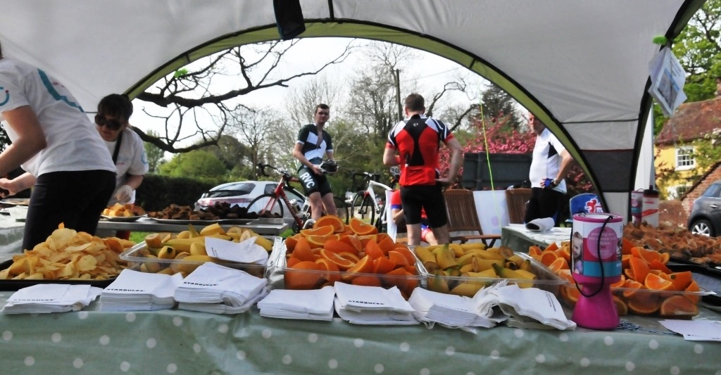 FullCircle_Fund's tweet photo. HUGE thanks to our fab #cycling friends @SWRC_UK Despite their awesome #Mayflyer being cancelled this year due to COVID19 - the club and SWRC Mayflyer riders kindly donated £1500 to us this week! You are the best! THANK YOU! 🚲🌟  #whenitmattersmost #NeverMoreNeeded #resilience https://t.co/c0vni28Atj