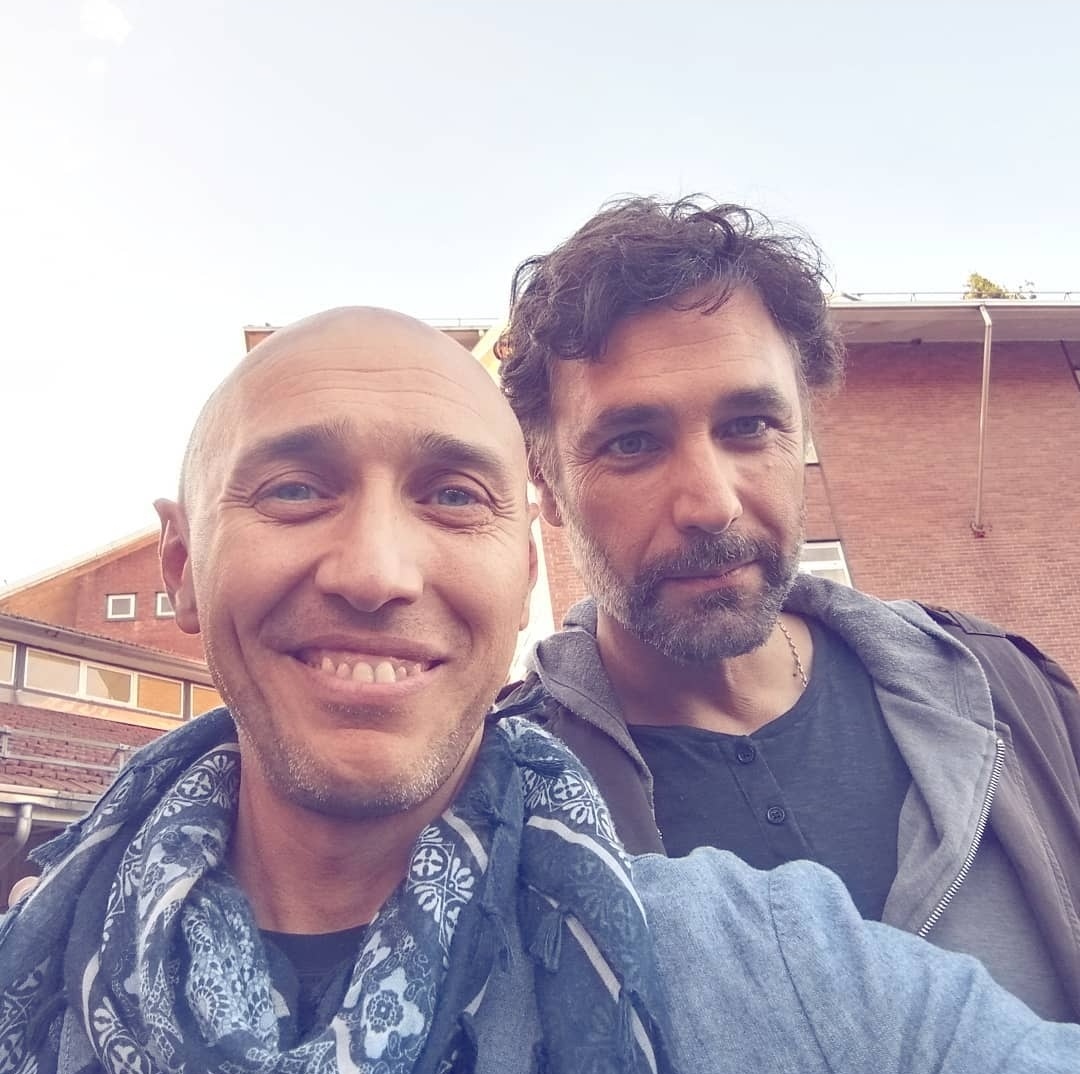 Trimani1977's tweet photo. Buon compleanno Raoul! 🎊
#RaoulBova #BuonCompleanno
@RocioMMorales #Torino #LeVallette #14agosto https://t.co/4wSkidsTF8