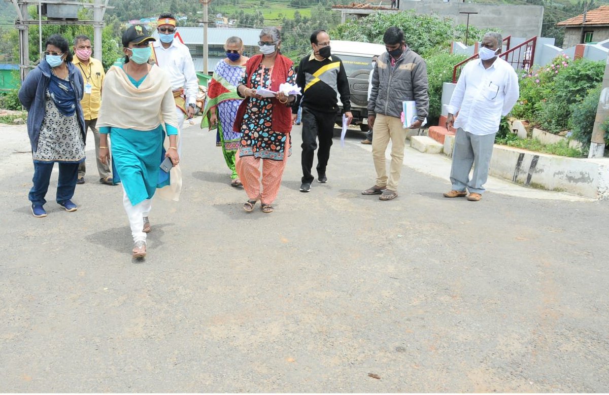 நீலகிரி மாவட்டம் காந்தல் மற்றும் எப்பநாடு ஊராட்சி பகுதியில் மேற்கொள்ளப்பட்டு வரும் பல்வேறு வளர்ச்சி பணிகளை மாவட்ட ஆட்சியர் திருமதி இன்னசென்ட் திவ்யா பார்வையிட்டு ஆய்வு செய்தார்.
#TamilNadu | #Nilgiris