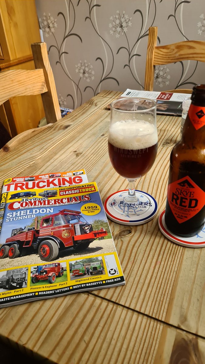 ElginTruckpics's tweet photo. @IsleofSkyeBrew @truckingmag @pipdunn finally it's #Friday, time for a well earned drink and read. #Tfif #heritagecommercials #Skyered https://t.co/PNrc8uZkbK