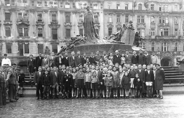 Today marks exactly 75 years since Holocaust child survivors ‘The Windermere Children’ touched down at Carlisle Lake District Airport to begin new lives.
<a href="/HolocaustLake/">Lake District Holocaust Project</a> arranged today's special event at the airport, see it live on LDHPUK Facebook page from 2pm