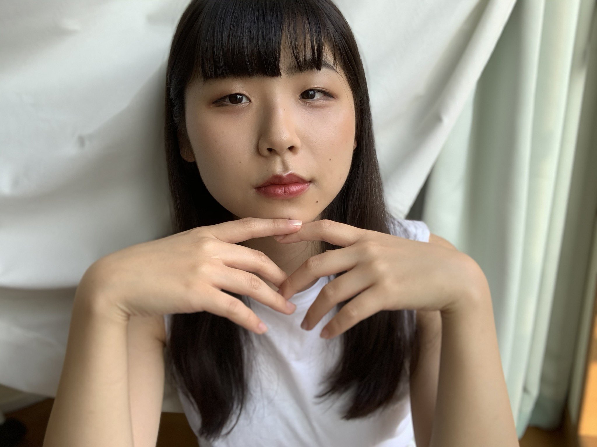 イワセ イクエ No Twitter イワセの主張 Iphoneの純正カメラチャレンジ 今日は疲れ目で片方だけ奥二重でした 片方だけ目の形が変わると困っちゃうわね 本日22 00 配信です 遊びに来てね 一重メイク 一重女子 被写体になります 被写体希望 ポートレート