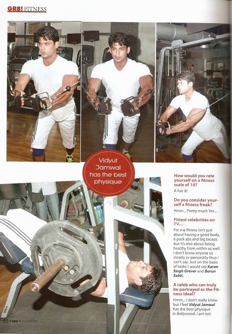  @VidyutJammwal has the best physique.          :  @sidharth_shukla  #SidharthShukla  #SidHearts