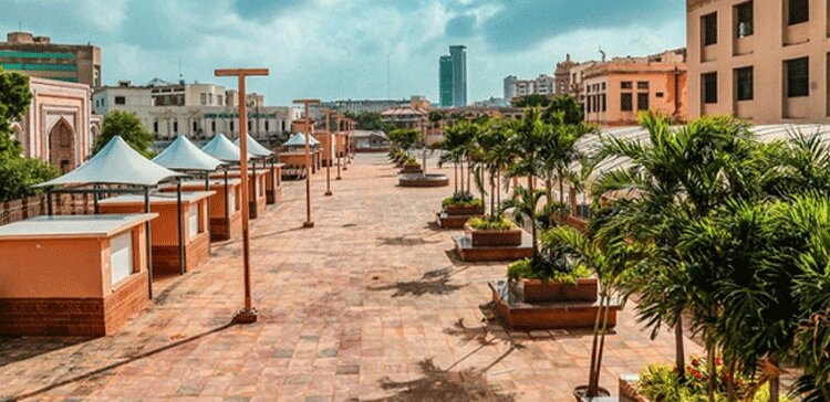 Aliishah124's tweet photo. karachi: people's square' a recreational spot built by Sindh government 😍... https://t.co/uazEJRS7MO