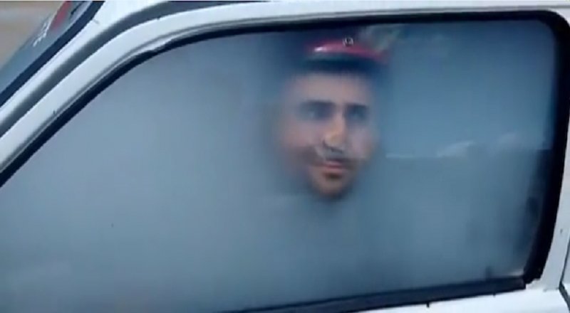 Santo_Venganza's tweet photo. Yo al enterarme de que Salvador Illa ha prohibido fumar en el Espacio Público. https://t.co/KzxhfVqZaK