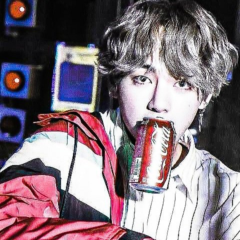 ᱸ♡̷ 𓂂 🅼𝚎𝚎𝚛𝚔𝚊𝚝 𓈒 🍓° ❄︎𓊪ᚐlogout tweet media
