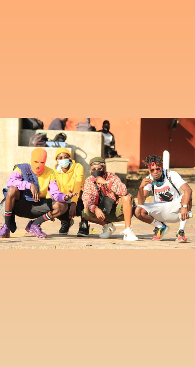 BokNora1's tweet photo. Tired of waking up everyday and putting on a stupid fake smile and lying to the world.

#supplyingdastreets #Signed2dastreet #signed2dastreets #DRIPDOKTOR👟 #Drip4Sale🇳🇦 @signed2dastreetsent https://t.co/n6zcrc6o0j