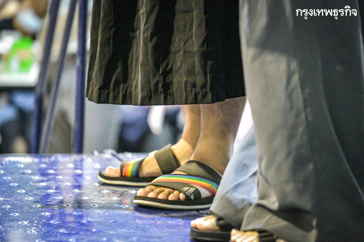 ktnewsonline's tweet photo. ภาพเพิ่มเติม
ภาพ: ชวรินทร์ เผงสวัสดิ์
#กรุงเทพธุรกิจ #กรุงเทพธุรกิจออนไลน์ #เสาหลักจะหักเผด็จการ #คณะจุฬาฯ #SpringMovement https://t.co/HCzCH8UBAy