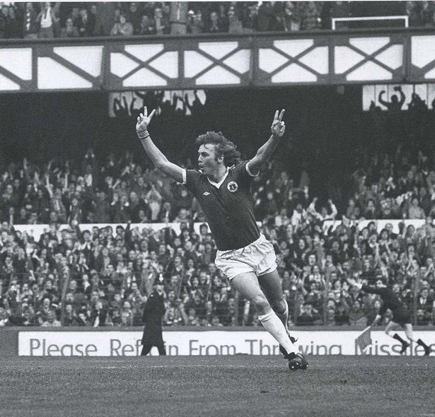 BristolToffees's tweet photo. Happy Birthday Andy King ๐
Gone, but never forgotten ๐
#AndyIsOurKing #KingsDrive https://t.co/MZen7kpauq