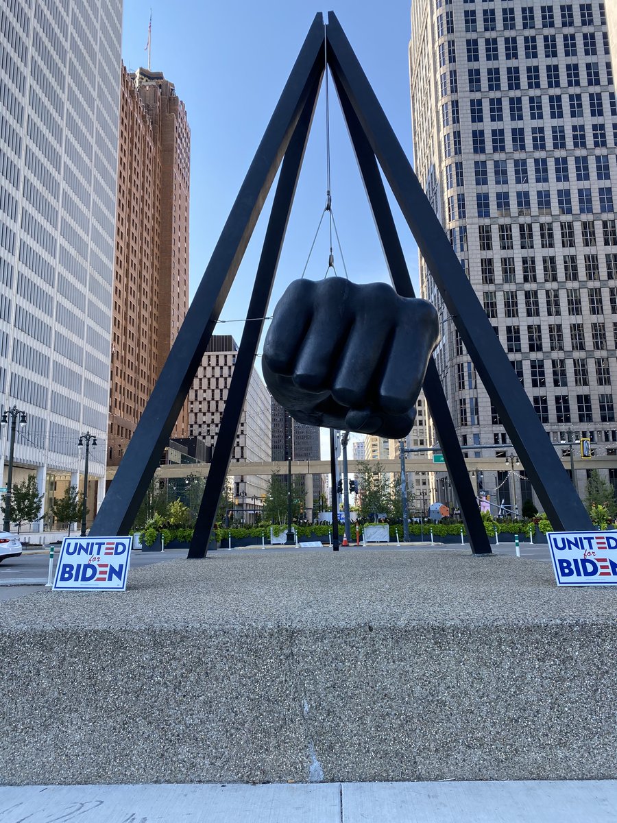  @BarnstormersUSA  #SignsAcrossAmerica  #UnitedForBiden  #WeWantJoe  @natkatsal Sculpture commemorating the famous and infamous son of Detroit, Joe Lewis. Detroit itself is known for taking a punch or two and getting back up on its feet. Much like hockey players!