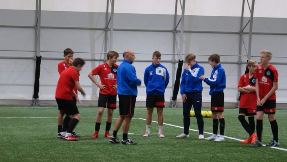 TJYFC's tweet photo. NEW PLAYERS WANTED:🔵 ⚪ Our U18s are looking to add a defender to thier competitive squad. Competing in the @DengieYouth. Please contact @leeverney for more details #TJFC https://t.co/0efGnCP0yf