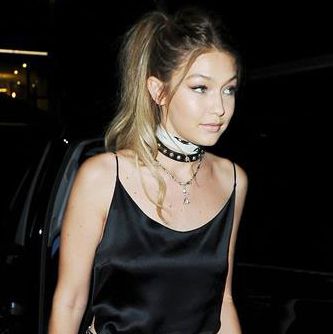 2. Gigi wore a ‘Zayn’ necklace during her 21 bday party. The necklace is by Lola James Jewelry.