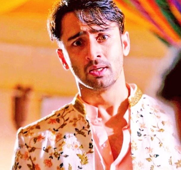 Abir is the voice of true feminism.. The way he always takes stand for all the girls, he is a true inspiration for this society.. We need more Abir to make this world a better place.   #ShaheerSheikh  #ShaheerAsAbir  #YRHPKHits300