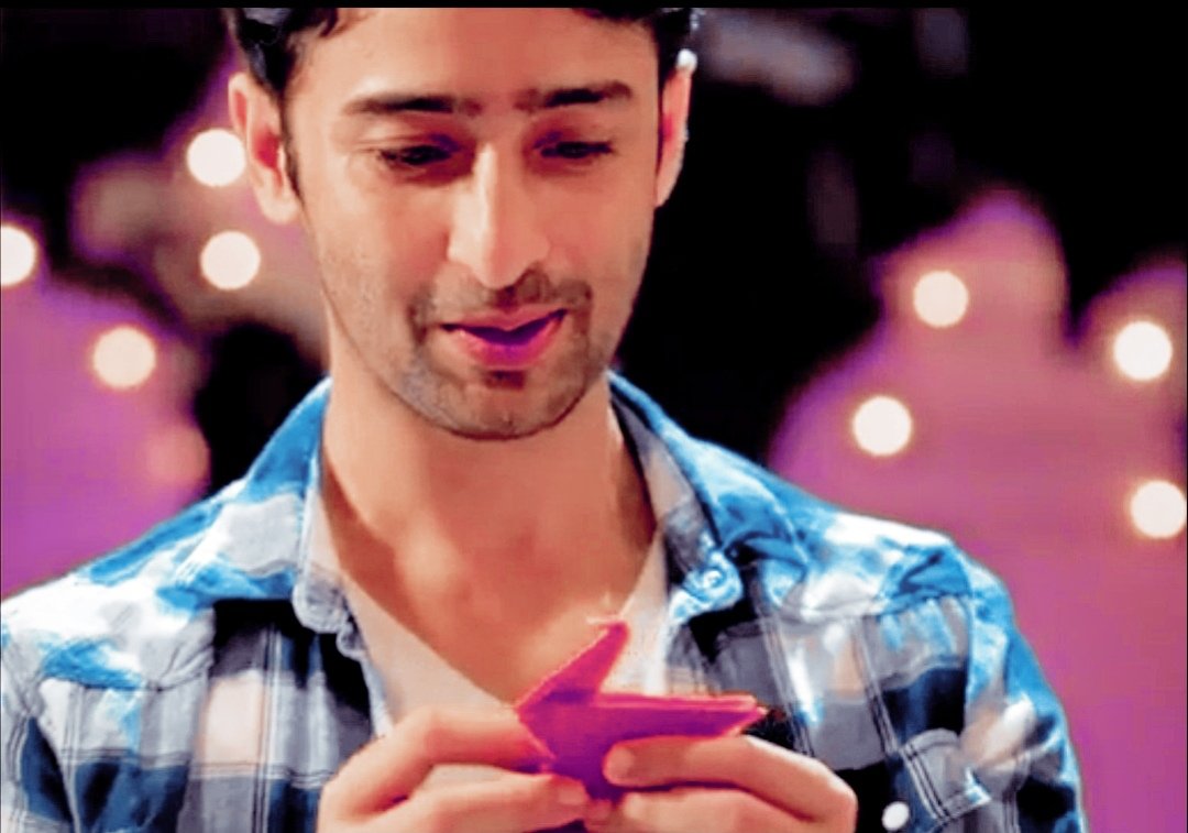 Last but not the least.Abir Rajvansh is the most unique & bst written character of ITV.Thank you  @StarPlus &  @IamRajanShahi for giving us Abir.& thank you so much to  @Shaheer_S for being our Abir. You made Abir Rajvansh iconic  More power to you. #ShaheerSheikh  #YRHPKHits300