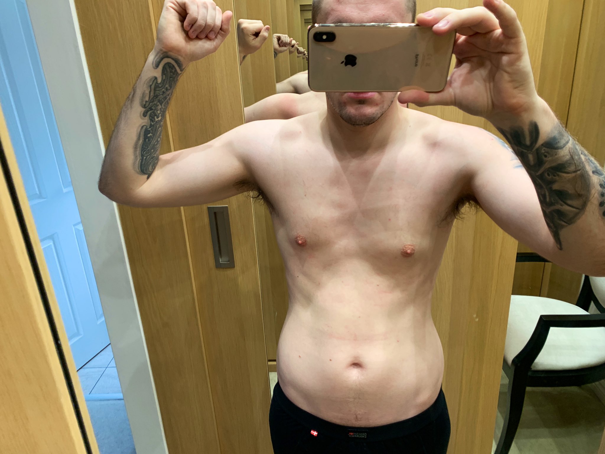 UKOG on X 1 month of progress. It may not be huge but I m trying. Down 20 pounds since the start of the year and finally shifting those love handles. Hope I