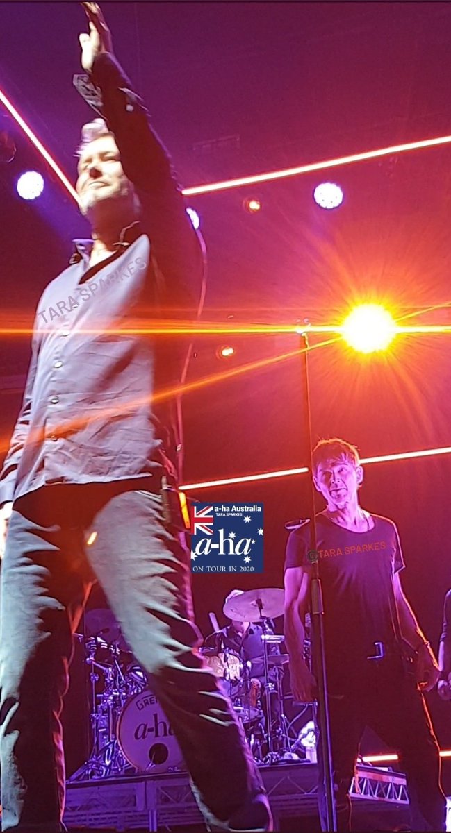 AustraliaAha's tweet photo. MAGNE AND MORTEN AT SIRROMET QUEENSLAND AUSTRALIA
MARCH 1ST 2020
📸 TARA SPARKES
#aha #mortenharket #magnefuruholmen #paulwaaktaarsavoy #ahacollection #norway #australia #ahaaustralia #ahaconcert #singer #photooftheday #takeonme #huntinghighandlow #adayonthegreen #sirromet https://t.co/PwWa8CfjrW