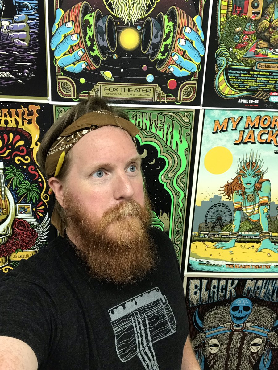 Back in the studio.

Its been a while but somehow sitting in a small room with no windows all by myself for long periods of time gives me a sense of normalcy.