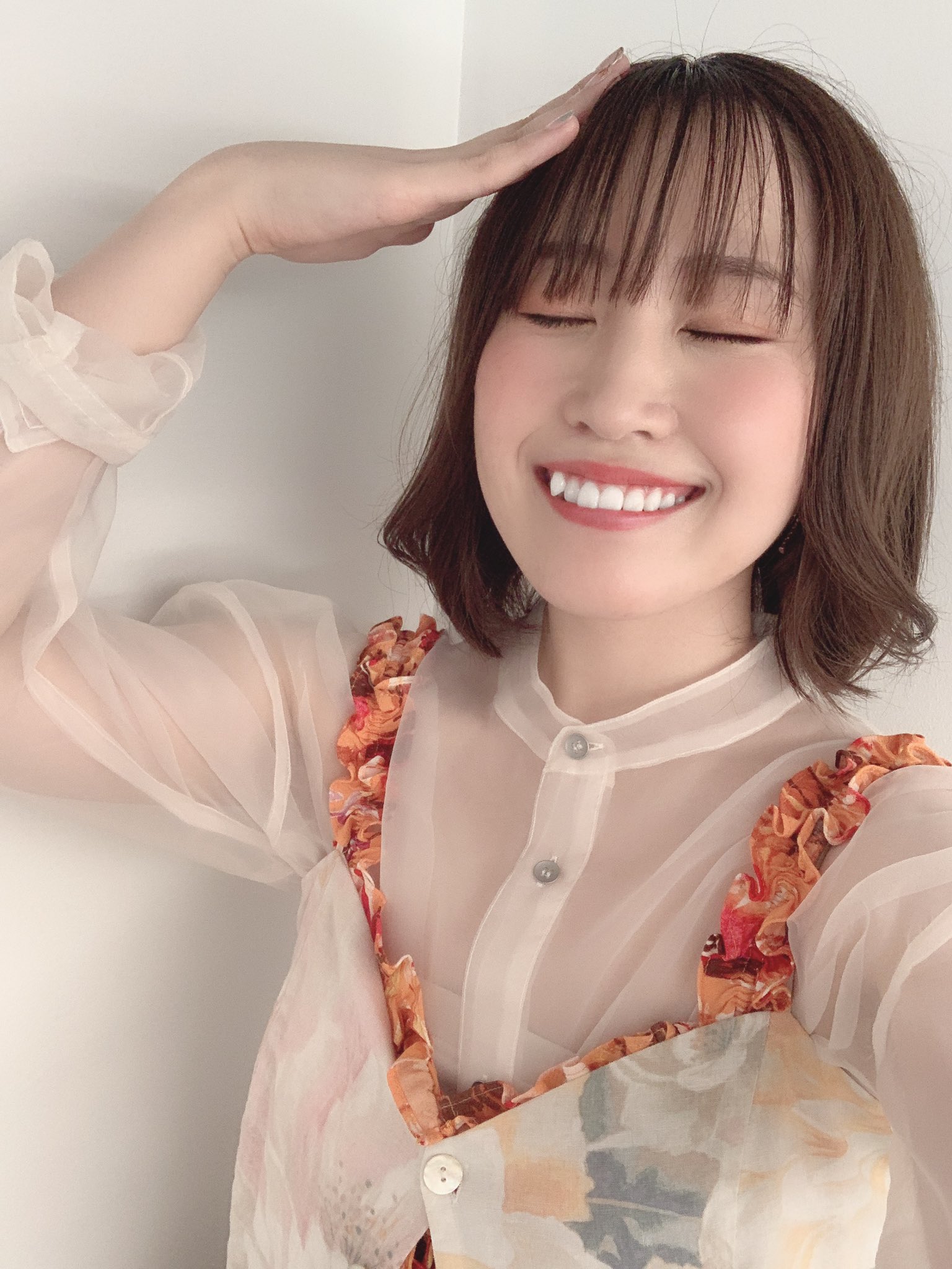 鈴木みのり　生パン 2ndアルバム #上ミノ 発売直前記念ライブ！ 久々のライブ、き！！緊張でまいっちゃう〜💁‍♀️  でものびのびと歌えて、とっても楽しかったです☺️✨ どの曲もみんなに届ける！って気持ちで歌いました🥰 18日から、アーカイブもあるのでぜひぜひ観てね  ...