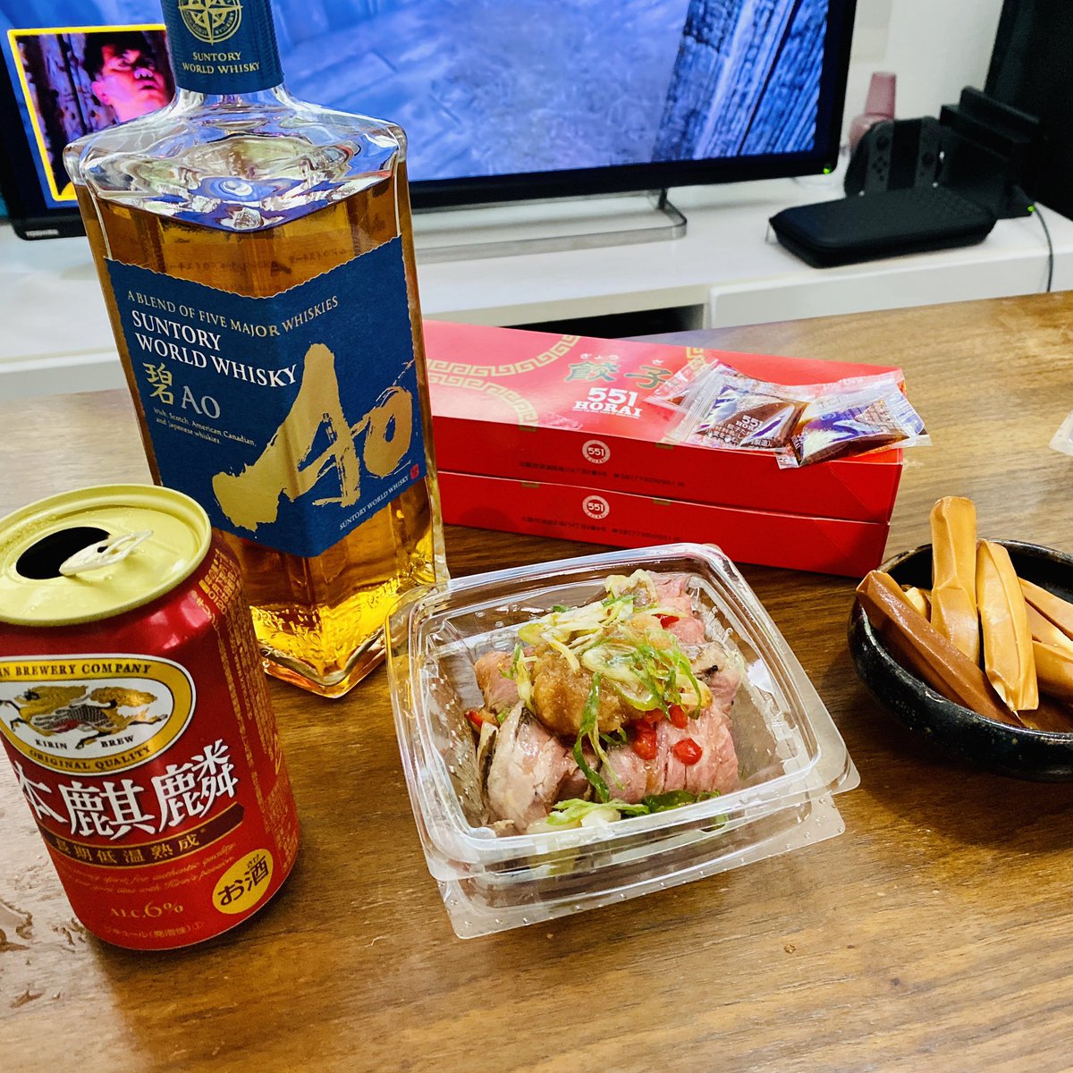 note_y's tweet photo. 昨日は久々にはるにゃんと会って話した。今年はMINX-RIDEもライブはなしに。また、来年できたらいいね。
課題はコスプレのキャラがだいたい中学生であることにそろそろ疑問を感じていることです。

はるにゃんの写真はなし。 https://t.co/5jgBHxrIfF