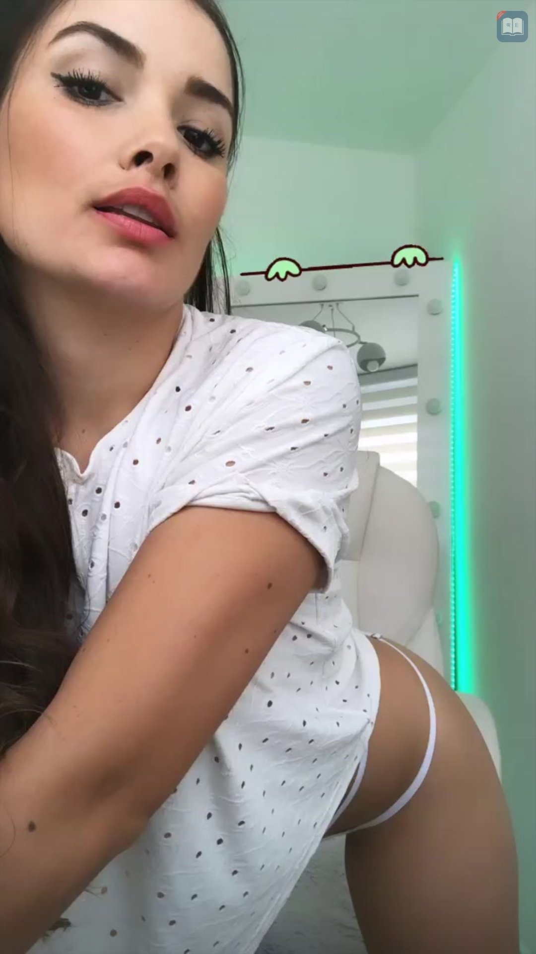 Nia's Webcam model agency on X: I am Live Now in my Private Chatroom....  Join With me free.... t.coPhHZMZJstE  X