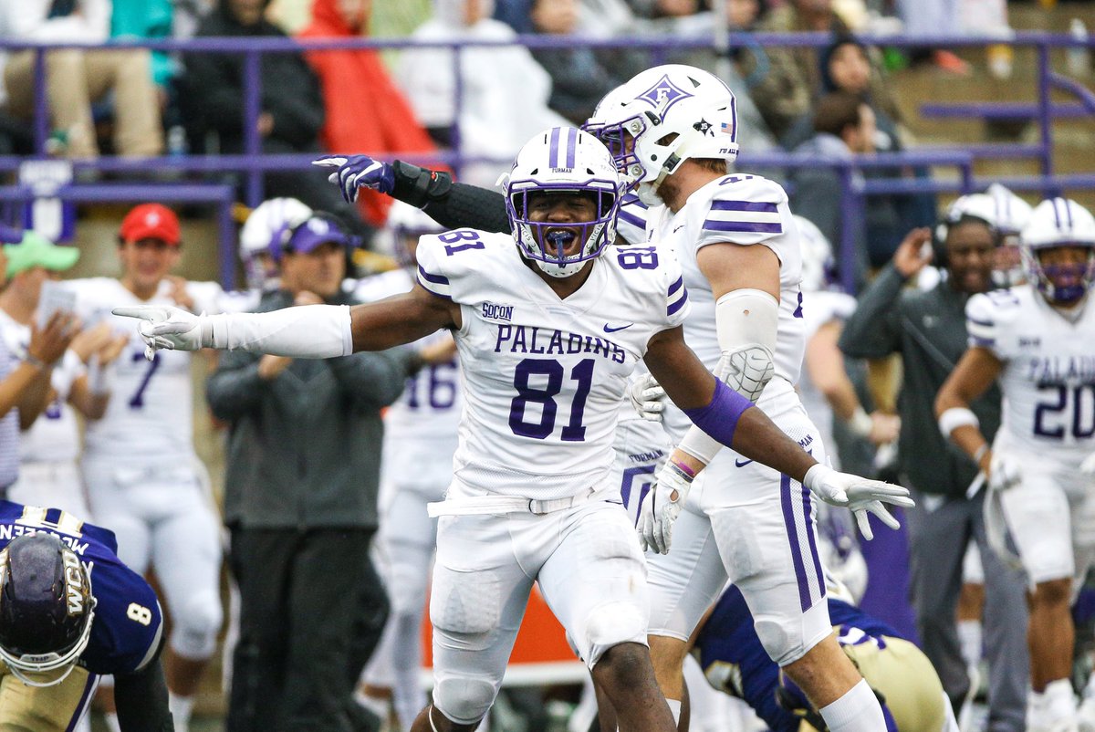 PaladinFootball's tweet photo. Control what YOU can control and keep your 👀 on your GOAL 🏈

#FUALLTheTime I #EliteIsTheStandard https://t.co/5YxZNELgFT