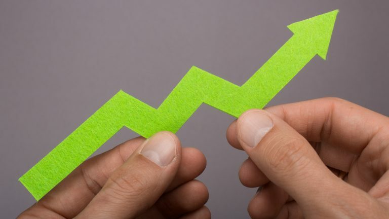 BitcoinNews's tweet photo. Market Report: Merculet Token Price Doubles in 7 Hours, Algo up More Than 500% Since March https://t.co/aDrvycgZ20 https://t.co/014fEvrRO0