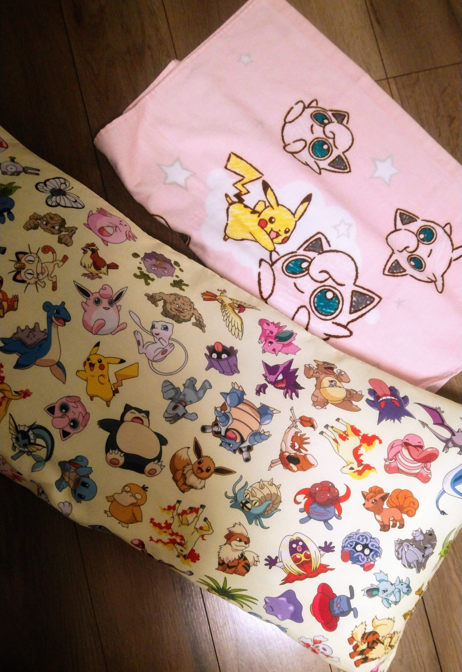 でぐち ポケモンの長枕目当てでしまむら行ったらプリンのバスタオルもあったのです めちゃかわです しまパト T Co Ozy4rq8smj Twitter