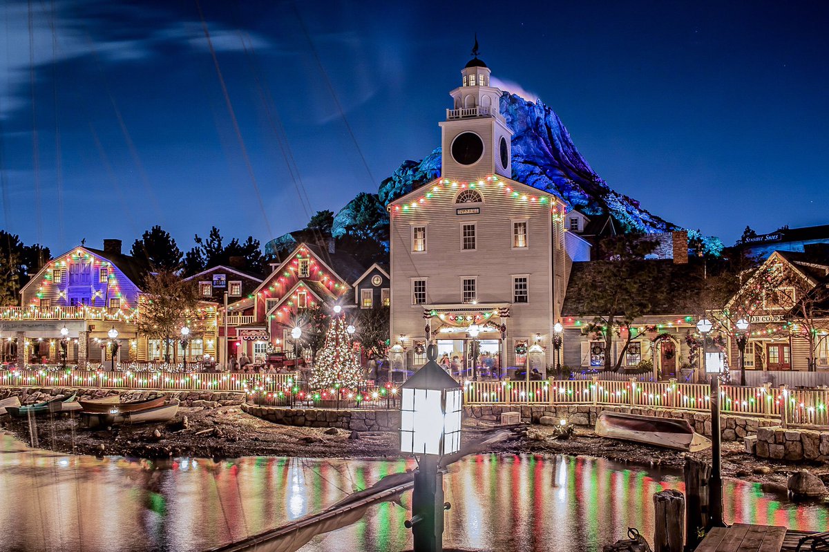 Remi 東京ディズニーシーの煌めく夜景