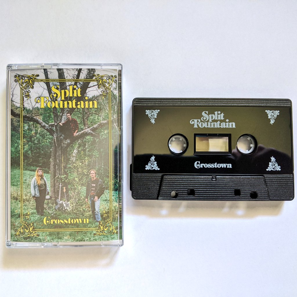 Happy release day to Split Fountain! The band's debut EP 'Crosstown' is available via cassette and streaming everywhere. All proceeds from this release will be donated to <a href="/ComMUSICationSP/">ComMUSICation</a>. We hope you enjoy.

splitfountain.bandcamp.com/album/crosstown