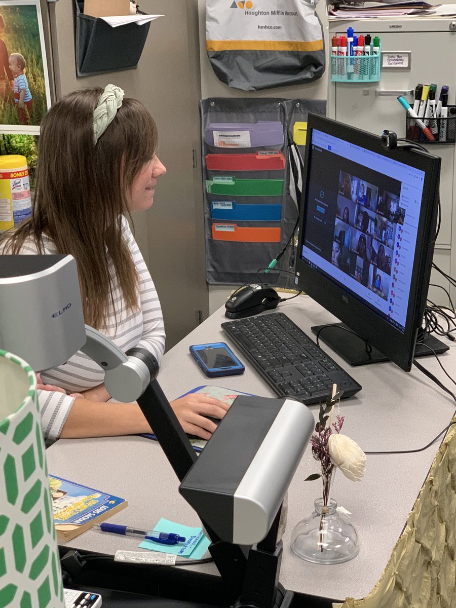 weemsamy's tweet photo. Mrs. Tann’s 3rd graders are becoming pros at muting and unmuting #2020lifelessons #davislearns https://t.co/K8ZWmL1dgd