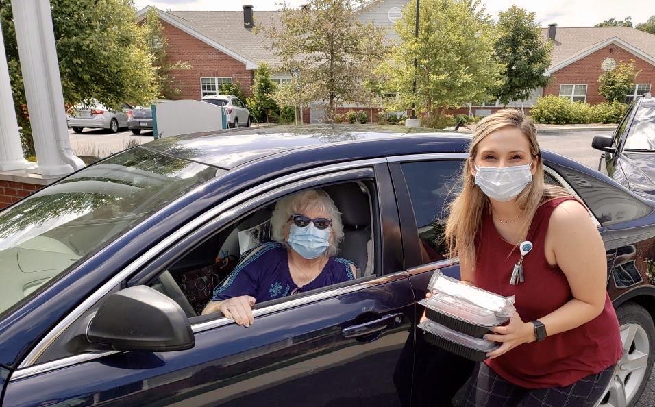 Hearthstone_HC's tweet photo. Thank you everyone who attending our Senior Executive Club (SEC) August Drive-Thru! We have missed our SEC members so much. We will be hosing another drive-thru in September! Stay tuned for more information. https://t.co/21LvtEfkZo