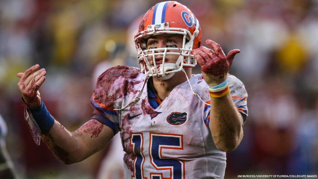 ESPNCFB's tweet photo. Tim Tebow turns 33 today 🎈

The two-time national champion and Heisman Trophy winner is a @GatorsFB great. https://t.co/sCr6XUJlIP