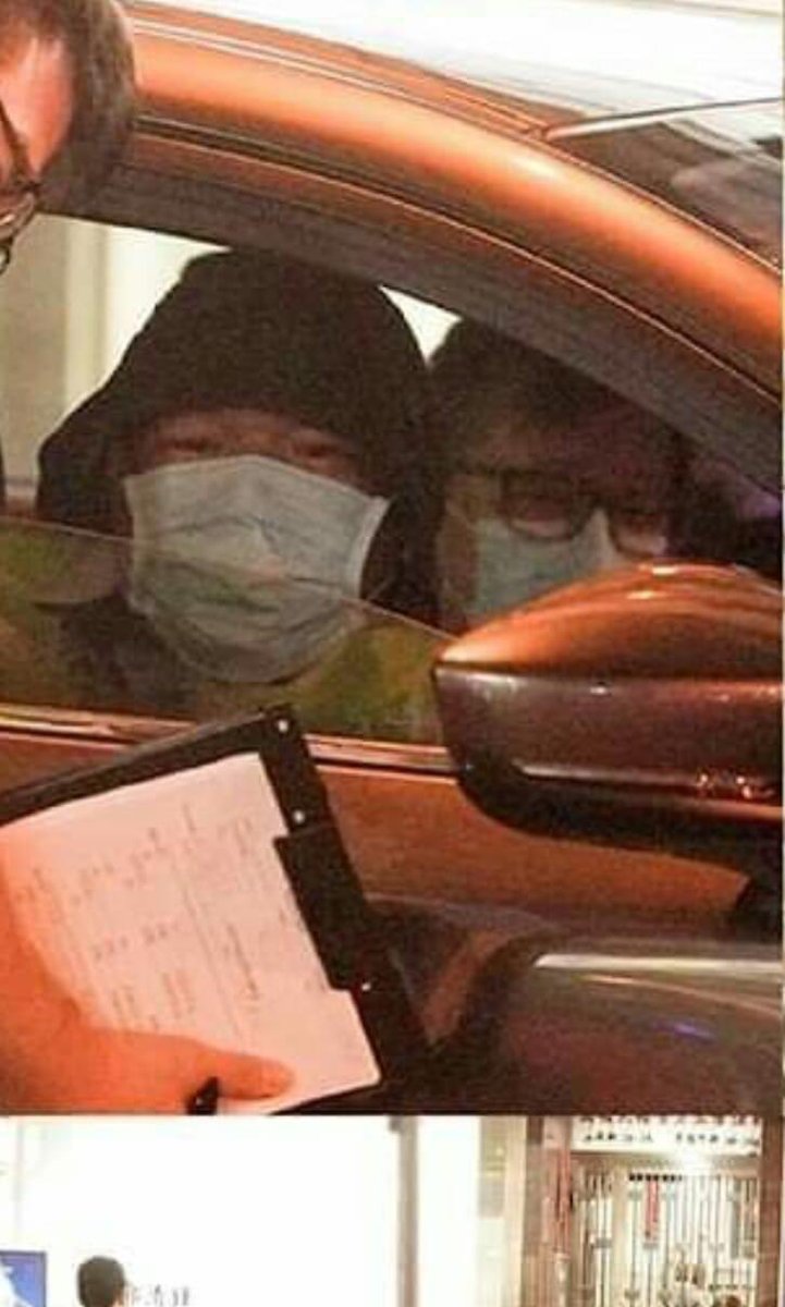 miming50244217's tweet photo. 全城通緝此人👇此車👇他們是現在最危險嘅人物與車，跟蹤，撞人，唔知什麼身份，警員到場唔查車，唔查人，唔吹波，還協助護送離開，今日嘅香港市民生活在恐怖下，但係我哋不會怕你們兇狠，必須要將真相告知廣大市民，請廣傳！ https://t.co/Nob0YONOOJ