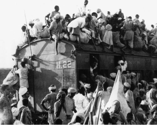 To commemorate the 73rd year of the Partition of India, Everyday Muslim will be posting a series of posts to highlight the complex, tragic and a very personal family story of the 1947 Partition, that not only physically divided a country but,