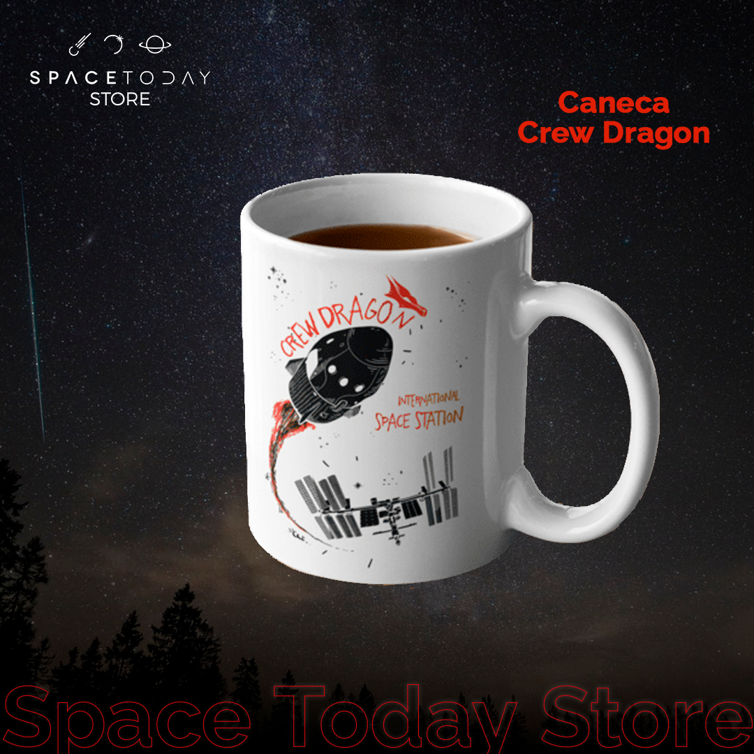 SpaceToday1's tweet photo. Aos fãs da #CrewDragon, nada melhor que tomar um café nessa caneca lindíssima.
Precinho imperdível. Acesse o site: spacetodaystore .com
#canecas #presentes #gift #astronomia #astronomy #marte #nasa #ciencia #science #nerd #geek #presentenerd #spacetoday https://t.co/w4JPKvdkKr