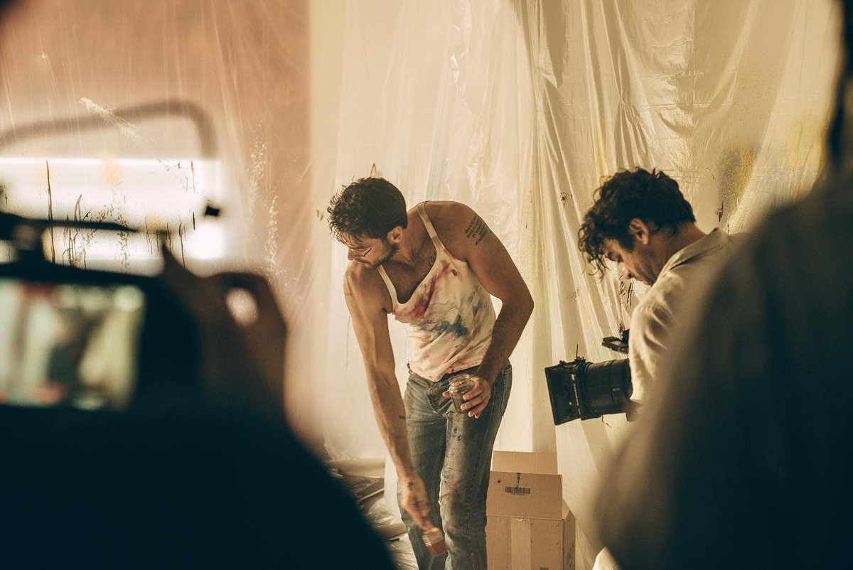 mikmorrone's tweet photo. "Hard For Me" - Behind the Scenes (2/9). Watch the official video: https://t.co/U87hgkEvhp

Listen: https://t.co/i2bcsf6QVc

📷 @RCerracchio https://t.co/O5Jxj5mp5u