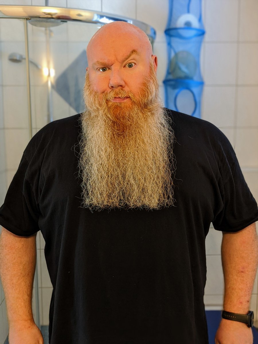 DerBlitz's tweet image. “Casual Friday?” (KW 33/2020) und die Feststellung, dass diese Bilder eigentlich nur dokumentieren, wie ich immer dicker werde! Ja ok, und älter... ABER HAUPTSÄCHLICH DICKER! In diesem Sinne: Hashtag RoadToWohlfühlgewicht und so... oder vielleicht erst mal nur #Lebenszeichen?