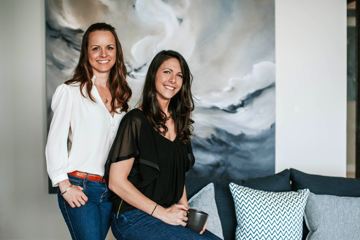 Country and Town House (@countryandtown) on Twitter photo This week's House Guest podcast stars Natalie Stephenson and Juliette Wright, the design duo behind <a href="/StephnsonWright/">Stephenson Wright</a>. Follow the link to listen.
bit.ly/2PREIVB This week's House Guest podcast stars Natalie Stephenson and Juliette Wright, the design duo behind <a href="/StephnsonWright/">Stephenson Wright</a>. Follow the link to listen.
bit.ly/2PREIVB