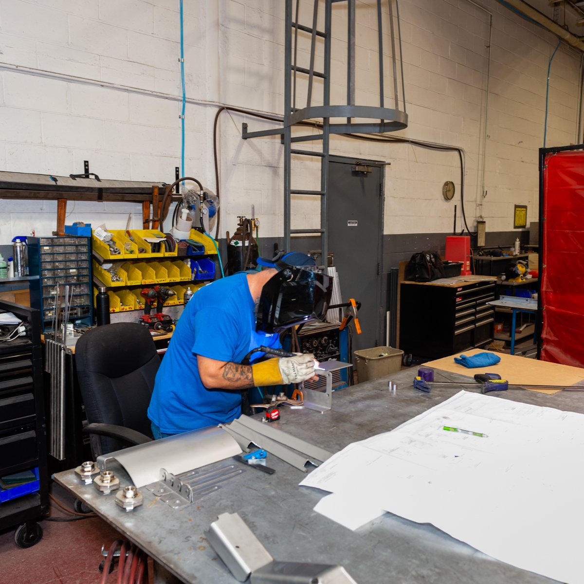 airdraulic_eng's tweet photo. As a family-owned business, we know a thing or two about hard work and integrity. https://t.co/S3SoszvaMn