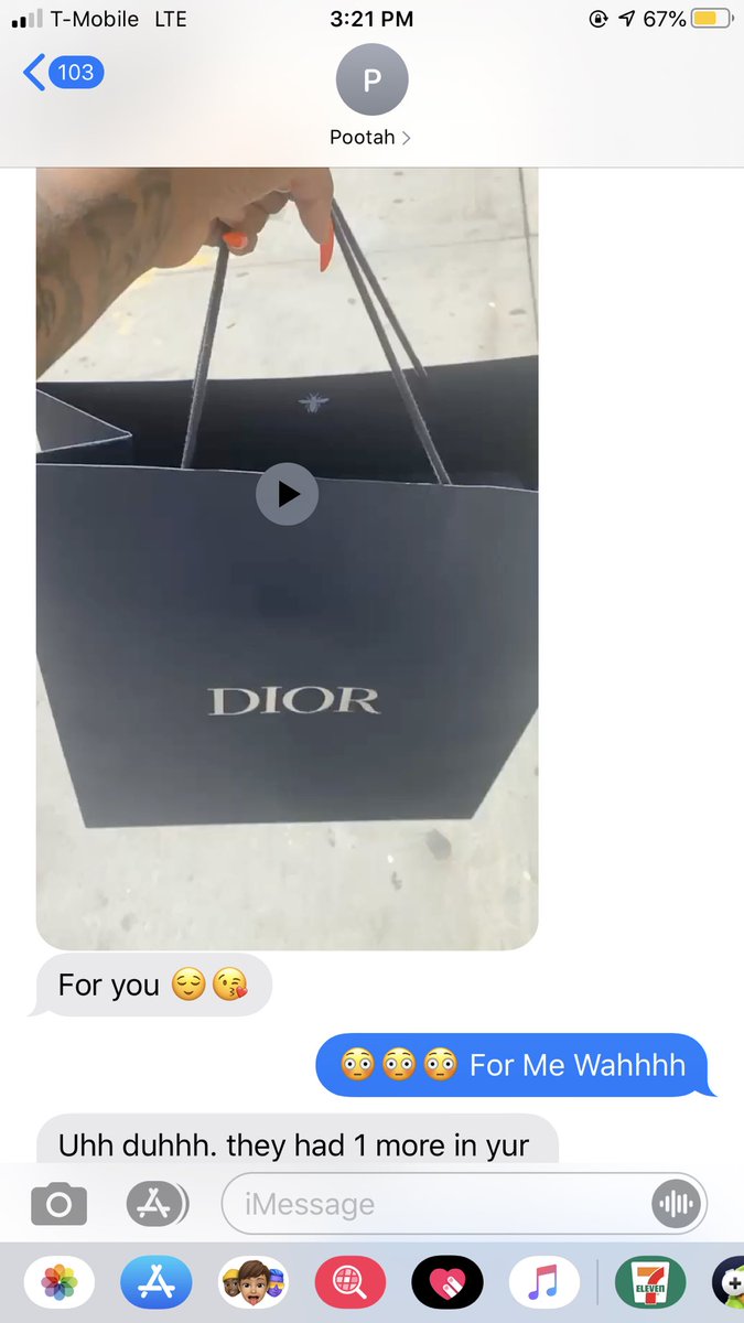 BruhManDaeDae's tweet photo. This Mean I Gotta Buy A Fucking Birkin Don't It 🥴🤦🏽‍♂️? https://t.co/banAtJfKcB