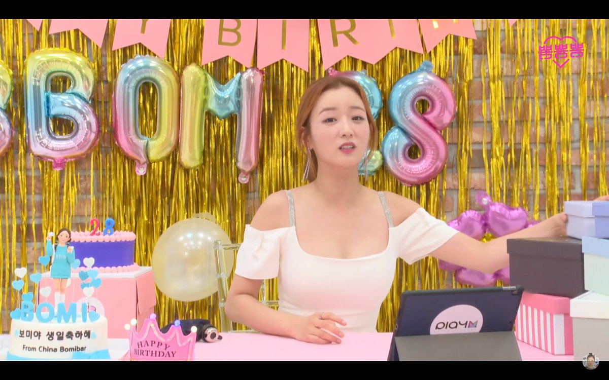 angel bomi unnie<3