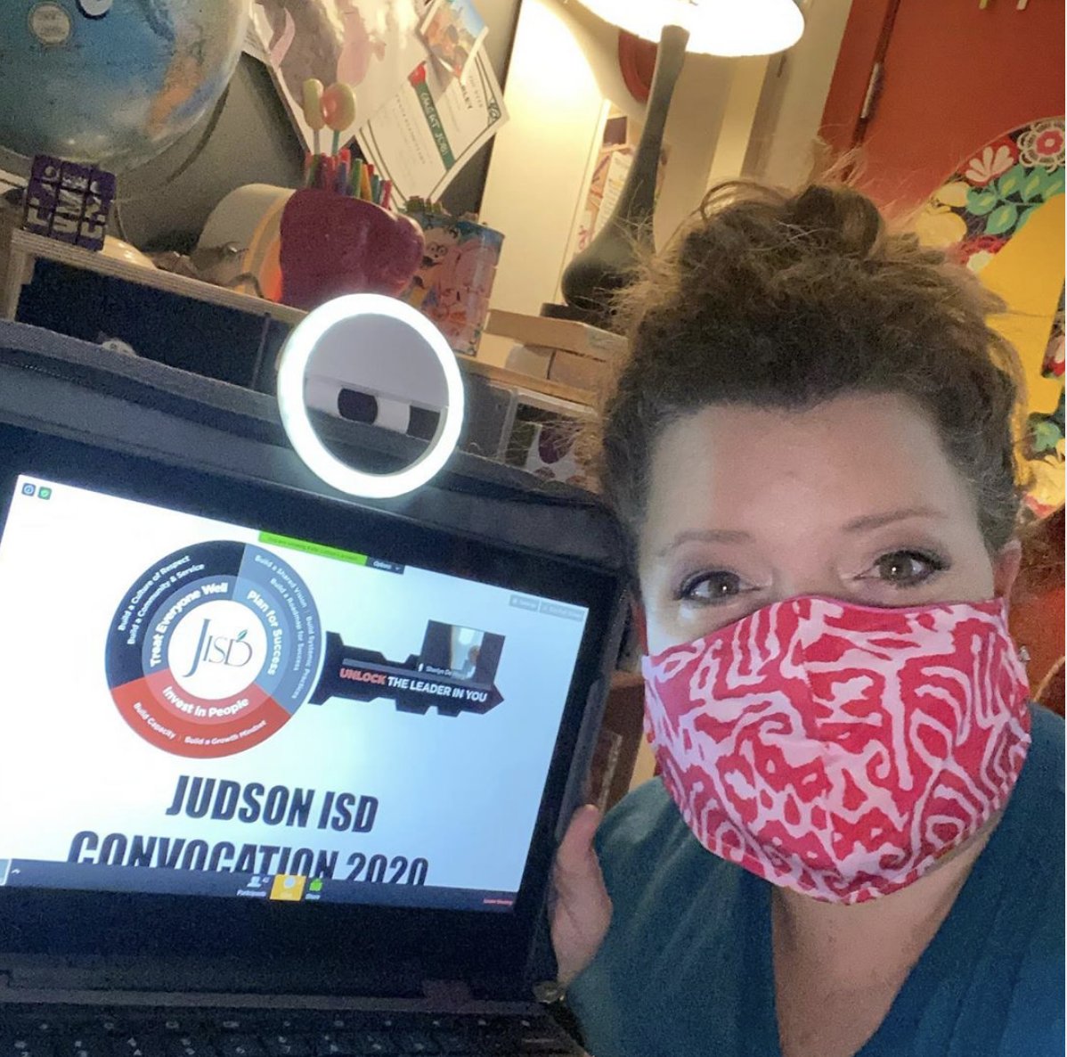 JudsonISD's tweet photo. 2020 Convocation brought together more than 3,000 staff members of the district for a virtual celebration to kick off the 2020-2021 school year! Judson ISD is ready to #Return2LearnJISD! π»πβ€οΈ #JudsonISD #JISD https://t.co/zq5zdfmLoP