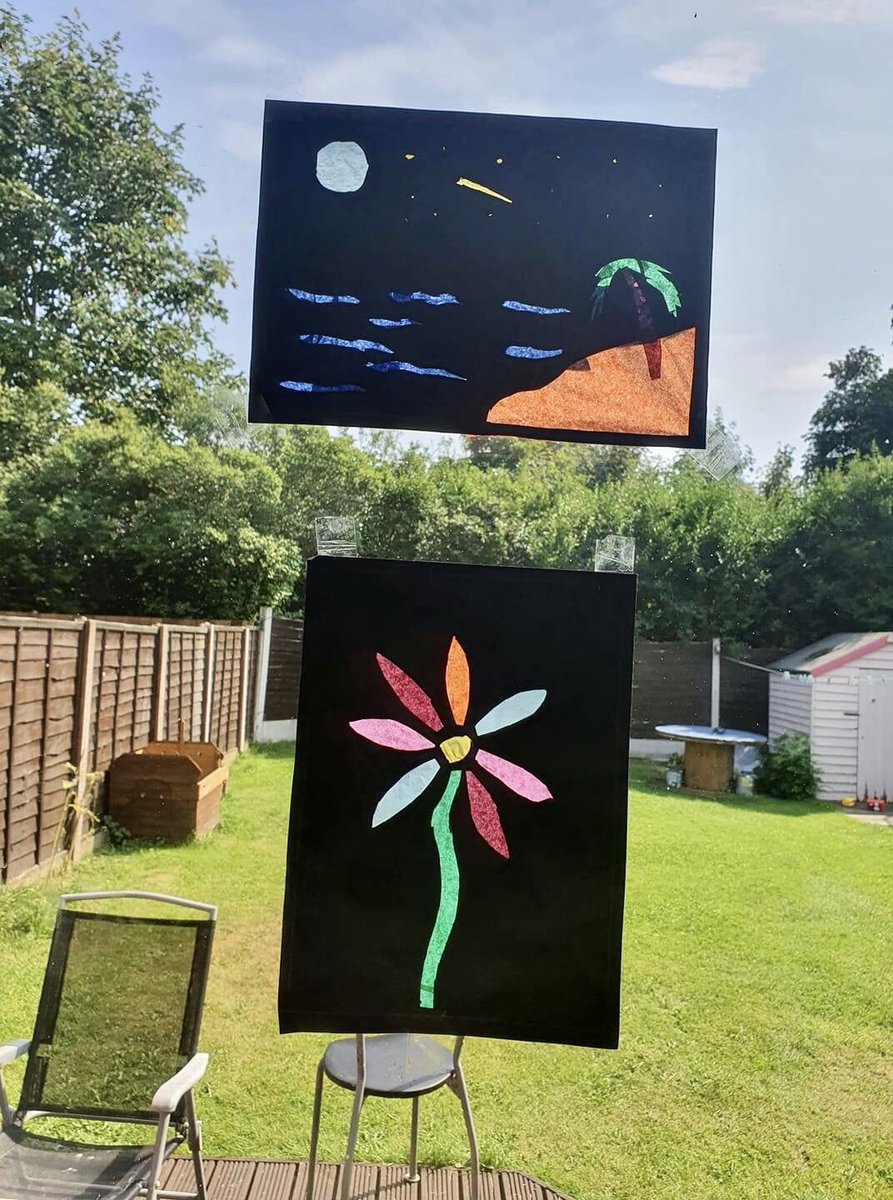 ThePlaceM14's tweet photo. Well that’s it for week 4 #ArtsEatReadRepeat hard to put in words the joy it is bringing to those taking part including the volunteers. A huge thanks to all and in particular Irene Fisher on her knees packing for Week 5, we all love Irene x https://t.co/y7f0sorJ94