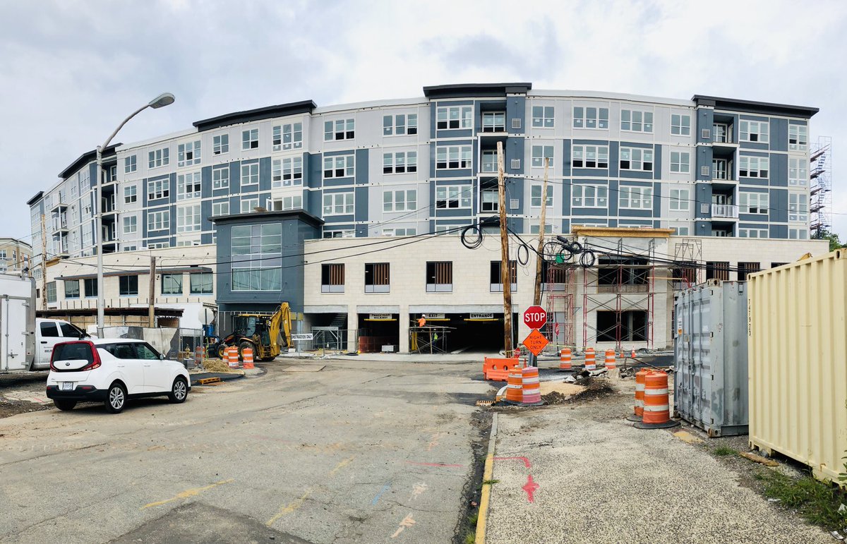 FairfieldMetal's tweet image. Lackawanna Station is days away from completion of the it’s approximately 3,600 square feet #metalfabrication #Alpolic Installer @arcoroof #construction