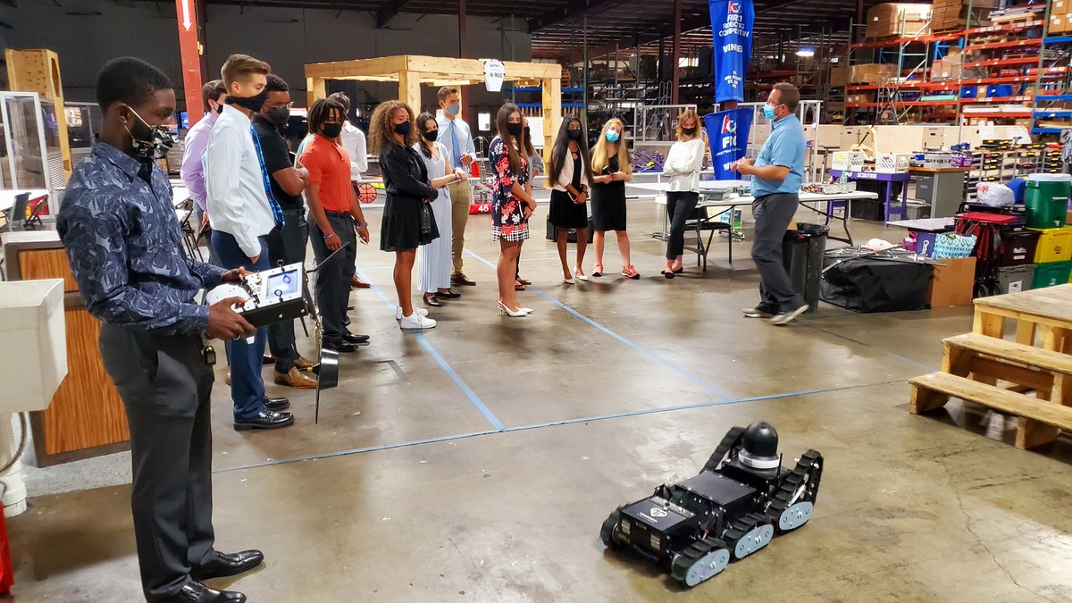 CEOkokomo's tweet photo. Curious how to turn your niche passion into a business? Andy Baker of @andymarkinc took his love for robotics and created a company with worldwide distribution. Through his leadership, AndyMark has become a household name in the industry. https://t.co/K9q0H8az9F